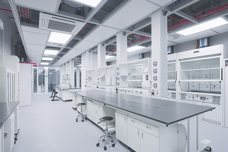 隆子实验室革新：安全与科技的现代融合